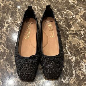 Eric Javits Black Woven Bow Square-Toe Ballet Flats